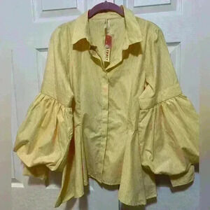 True Destiny blouse women’s yellow striped fitted style poet sleeves NWT…
